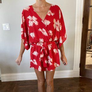 LUSH Floral Romper - size S